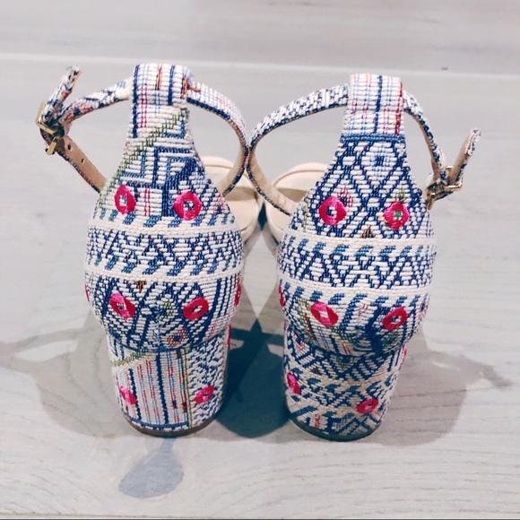 Mix No. 6 Lexine Block Heel Sandals - Picture 3 of 6